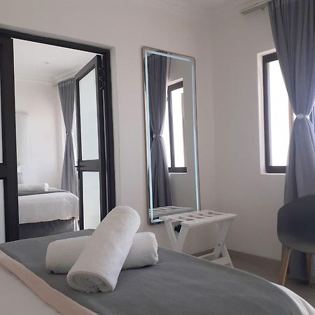 Shark Island Guesthouse Lüderitz Eksteriør bilde