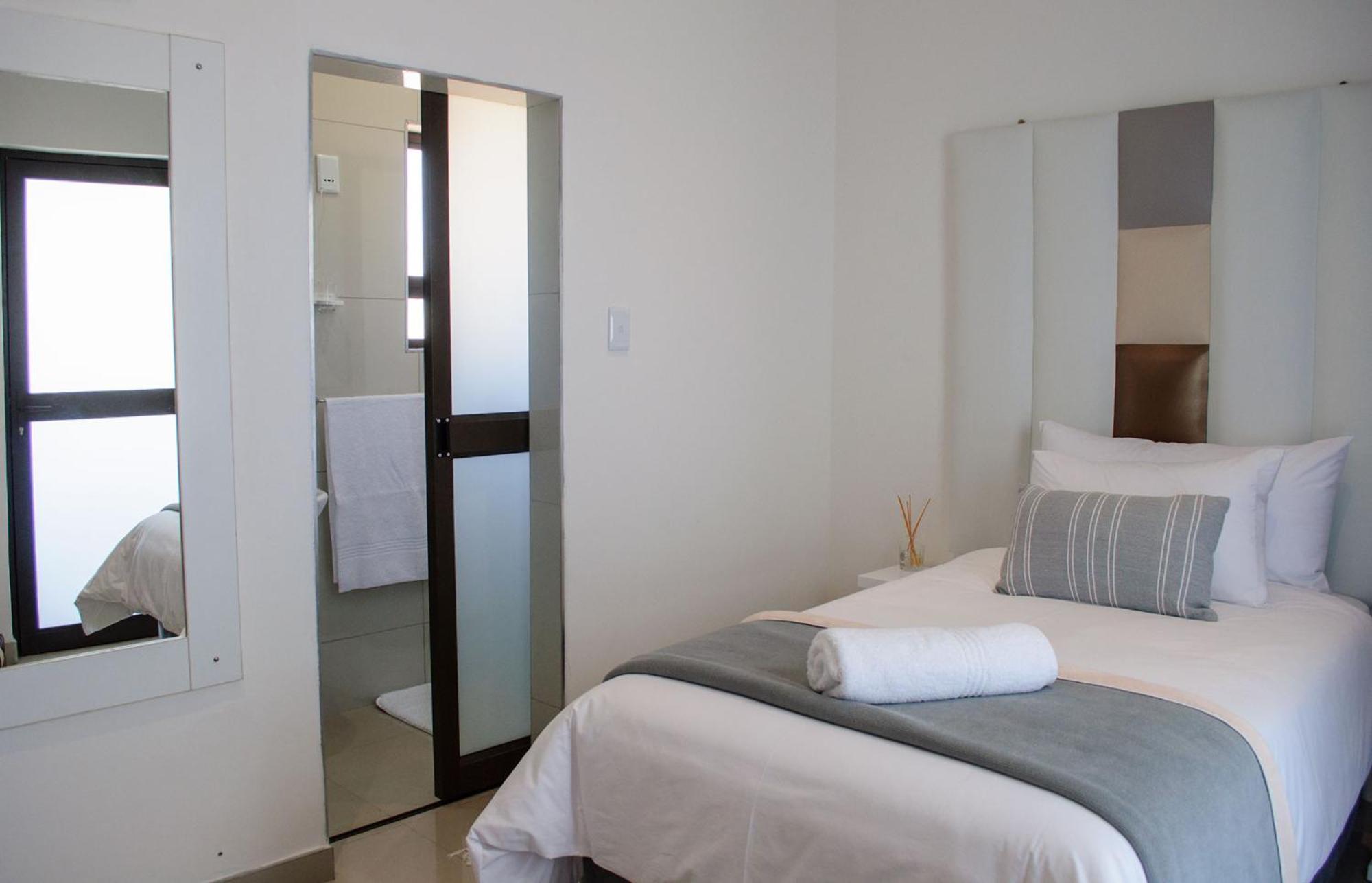 Shark Island Guesthouse Lüderitz Eksteriør bilde