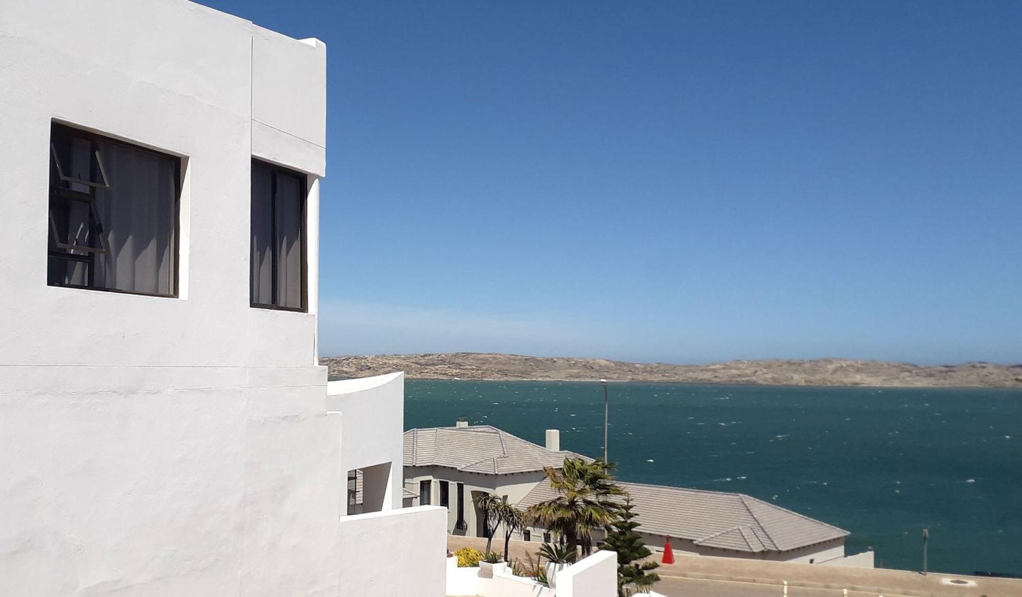 Shark Island Guesthouse Lüderitz Eksteriør bilde